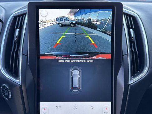 Used 2022 Ford Edge Titanium w/ Equipment Group 301A image 25