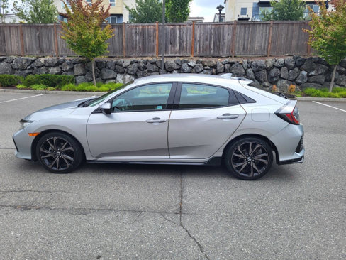 Used 2018 Honda Civic Sport image 8