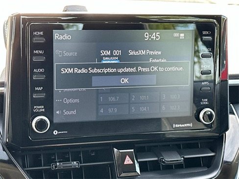 Used 2022 Toyota Corolla LE image 19