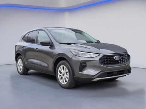 New 2025 Ford Escape Active w/ Cold Weather Package image 2