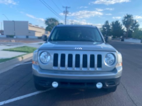 Used 2015 Jeep Patriot Sport image 3