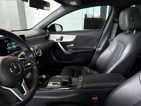 Used 2019 Mercedes-Benz A 220 image 11