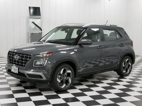 New 2025 Hyundai Venue SEL image 7
