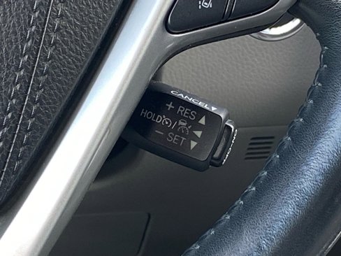 Used 2018 Toyota Highlander Limited image 9