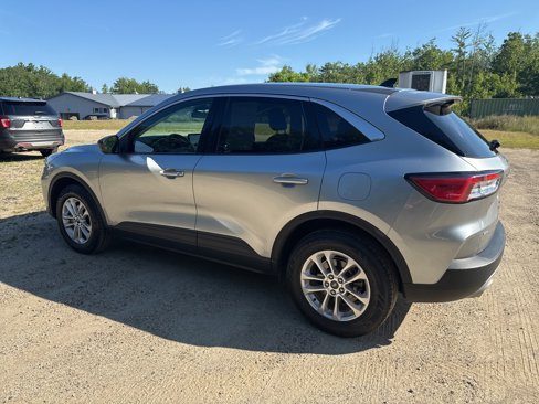 Used 2022 Ford Escape SE w/ Convenience Package image 5