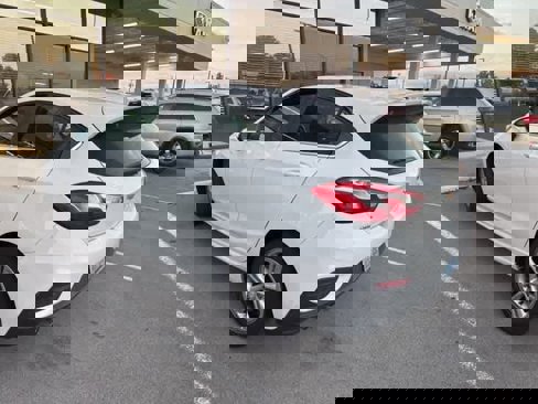 Used 2017 Chevrolet Cruze LT w/ Convenience Package image 9