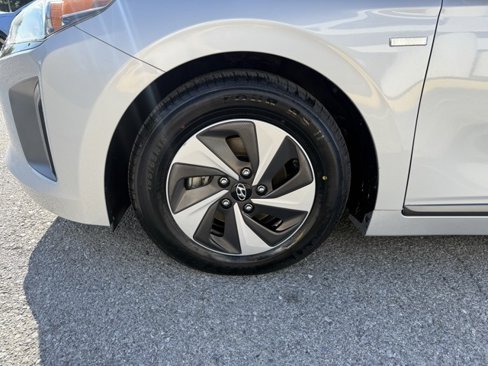 Used 2018 Hyundai Ioniq SEL w/ SEL Tech Package 02 image 9