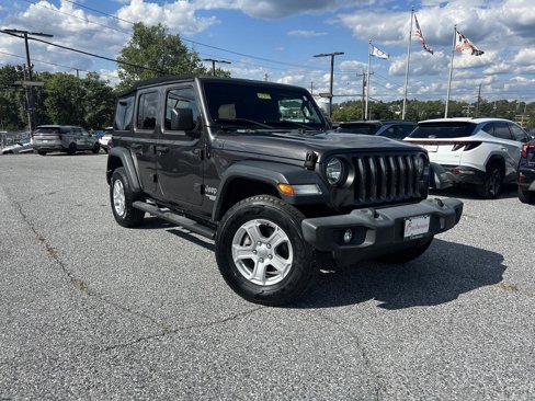 Used 2018 Jeep Wrangler Unlimited Sport S image 3