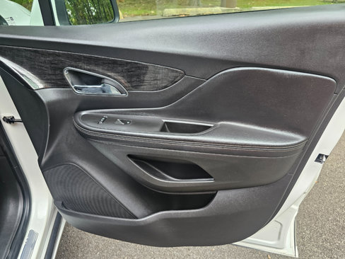 Used 2015 Buick Encore Leather w/ Experience Buick Package image 17