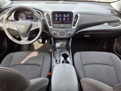 Used 2024 Chevrolet Malibu LT image 9