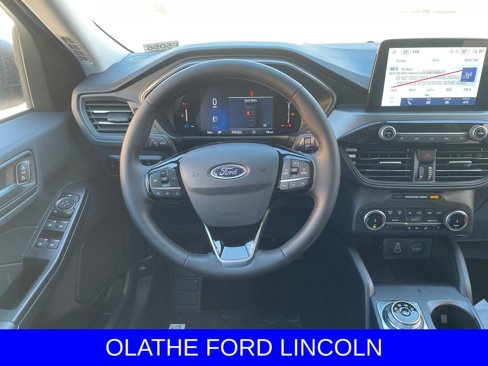 New 2025 Ford Escape Active w/ Cold Weather Package image 15