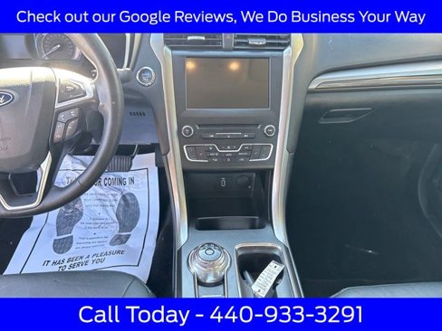 Certified 2018 Ford Fusion SE w/ Fusion SE Technology Package image 21
