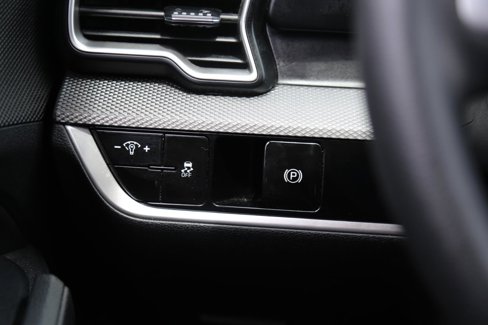 Used 2023 Kia Sportage LX image 27