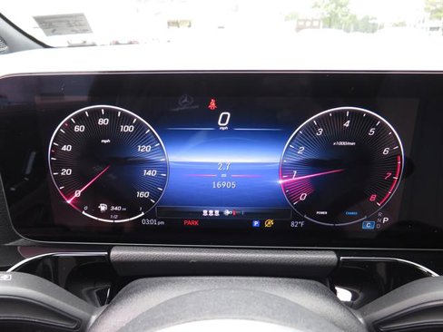Certified 2025 Mercedes-Benz GLA 250 4MATIC image 13