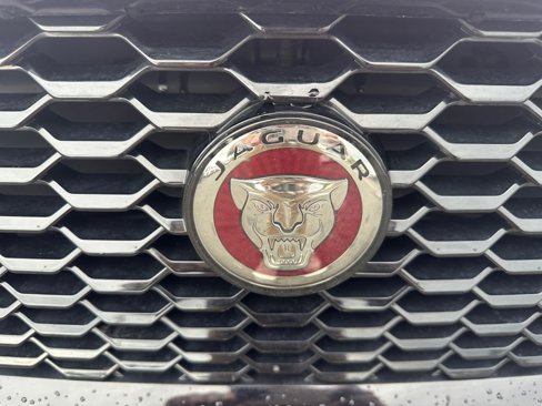 Used 2018 Jaguar E-PACE First Edition image 20