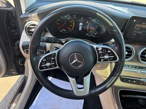 Used 2022 Mercedes-Benz GLC 300 4MATIC image 21