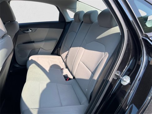 Used 2020 Kia Forte LXS image 13