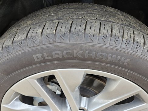 Used 2023 Toyota RAV4 XLE Premium image 17