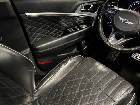Used 2019 Genesis G70 3.3T Advanced w/ Prestige Package image 28