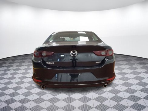 Used 2019 MAZDA MAZDA3 Sedan w/ Select Package image 9