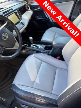 Used 2017 Toyota RAV4 Limited image 4