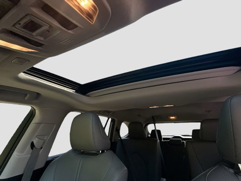 Used 2023 Toyota Highlander Limited image 22