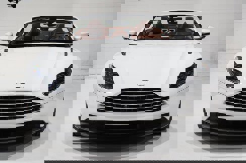 Used 2019 Aston Martin DB11 Volante image 5