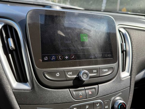 Used 2022 Chevrolet Malibu LT image 48