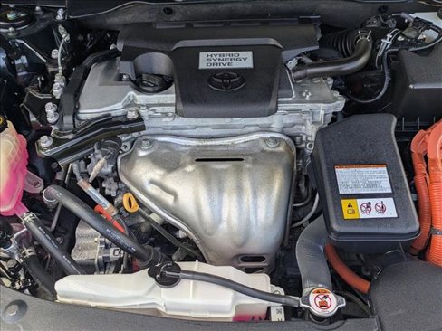 Used 2017 Toyota Camry XLE image 23