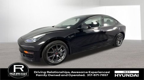 Used 2021 Tesla Model 3 Standard Range Plus image 4