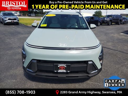 Used 2025 Hyundai Kona SEL image 2