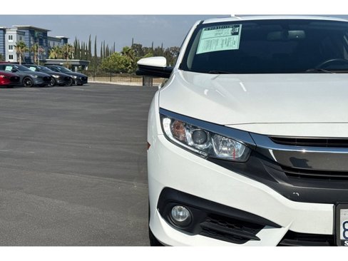 Used 2018 Honda Civic EX-L image 42