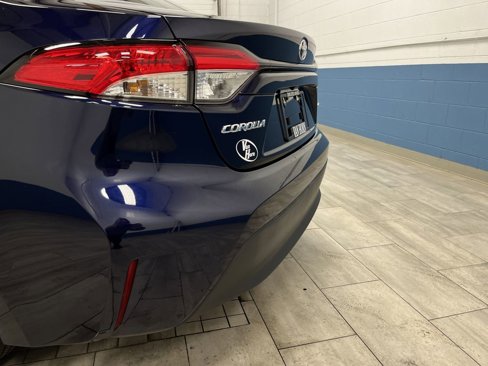Used 2024 Toyota Corolla LE image 29