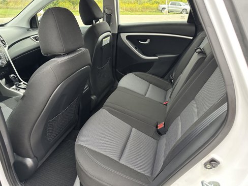 Used 2014 Hyundai Elantra GT image 16