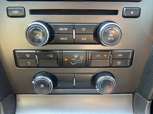 Used 2013 Ford Mustang Convertible image 24