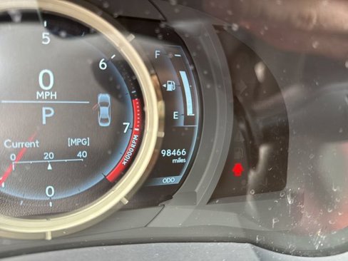 Used 2014 Lexus IS 350 image 23