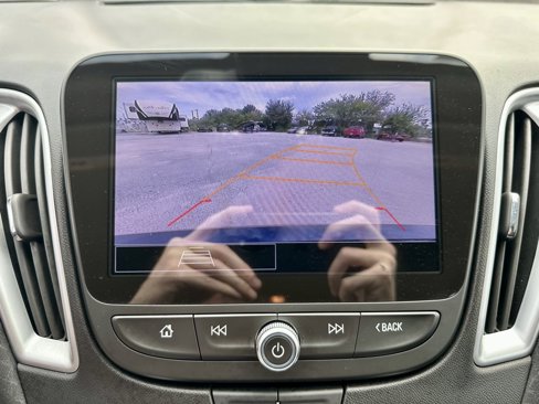 Used 2024 Chevrolet Malibu LT image 23