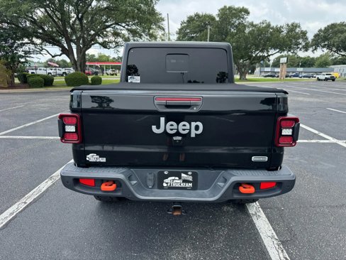 Used 2020 Jeep Gladiator Overland image 7