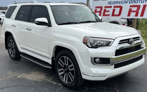 Used 2020 Toyota 4Runner Limited image 2