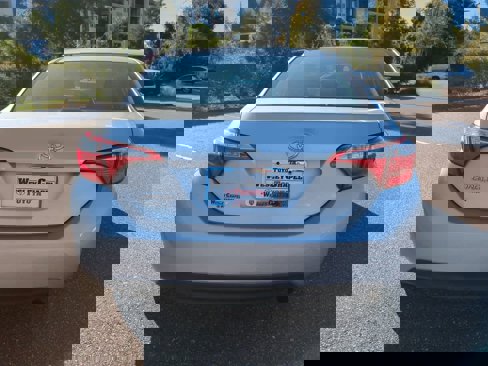 Used 2016 Toyota Corolla L image 5