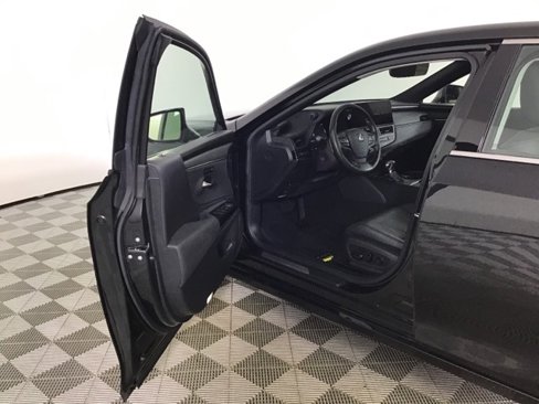 Used 2023 Lexus ES 350 Luxury image 10