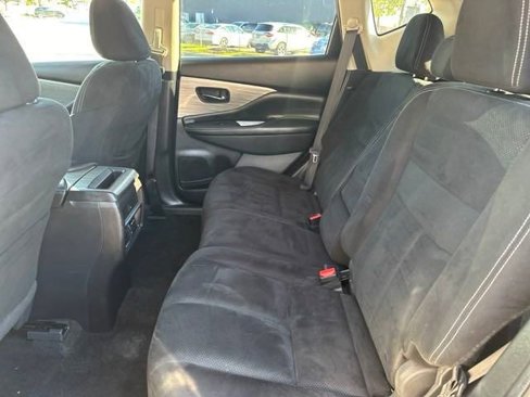 Used 2018 Nissan Murano SV image 23