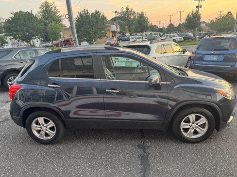 Used 2018 Chevrolet Trax LT w/ LT Convenience Package image 17