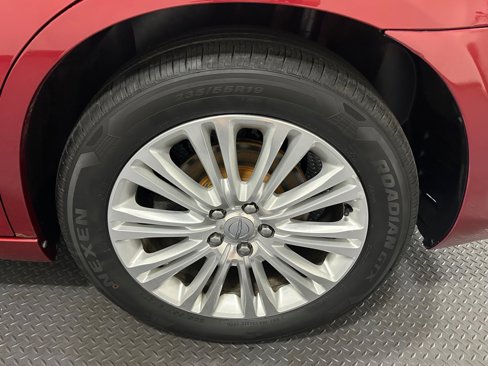 Used 2012 Chrysler 300 Limited w/ Luxury Group image 20