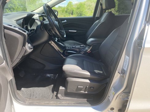 Used 2013 Ford Escape SE image 9