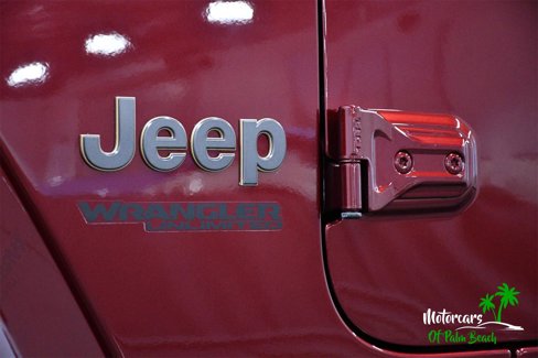 Used 2022 Jeep Wrangler Unlimited Rubicon w/ Dual Top Group image 9