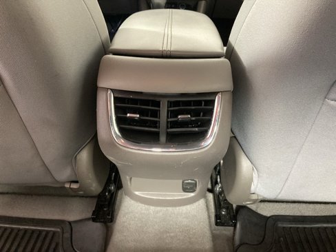 Used 2022 Chevrolet Malibu LT image 14