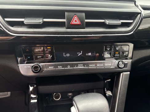 Used 2024 Kia Seltos X-Line image 17
