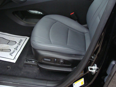 Used 2024 Buick Enclave Essence w/ Technology Package image 15