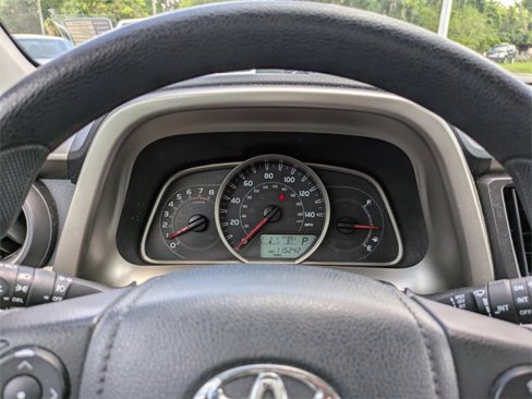 Used 2013 Toyota RAV4 XLE image 26